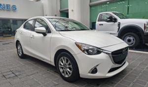 Mazda 2 Touring 2019