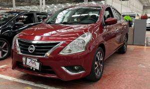 Nissan Versa Advance 2019