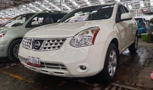 Nissan Rogue 2010