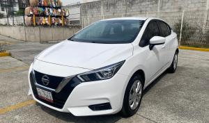 Nissan Versa 2021