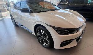Kia EV6 2024