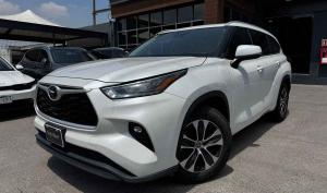 Toyota Highlander 2022