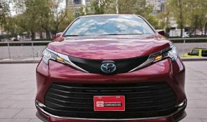 Toyota Sienna 2023