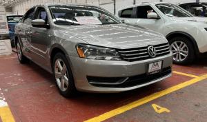 Volkswagen Passat 2013