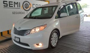 Toyota Sienna 2017