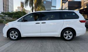 Toyota Sienna 2017