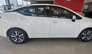 Nissan Versa 2023