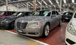 Chrysler 300 2014