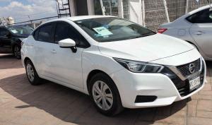 Nissan Versa 2021