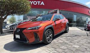 Lexus UX 2023