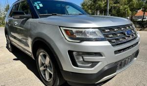 Ford EXPLORER XLT 2017