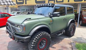 Ford Bronco Badlands 2021