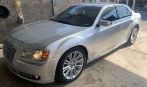 Chrysler 300 2012