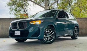 BMW iX1 2025