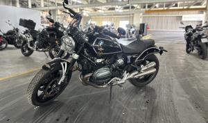 BMW R 2024