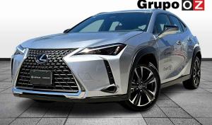 Lexus UX 2025