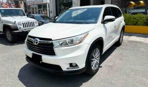 Toyota Highlander 2016