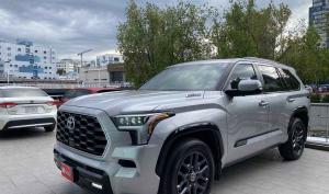 Toyota Sequoia 2024