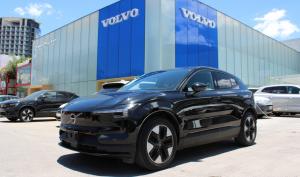 Volvo EX30 2025