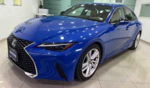 Lexus IS 300 2023