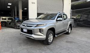 Mitsubishi L200 2021
