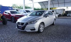 Nissan Versa 2020