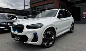 BMW iX3 2023
