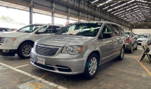 Chrysler Town  Country 2016