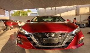 Nissan Altima 2019