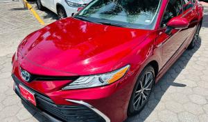 Toyota Camry 2021