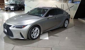 Lexus IS 300 2023