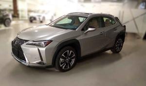 Lexus UX 2023