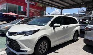 Toyota Sienna 2021