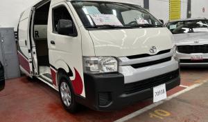 Toyota Hiace 2017