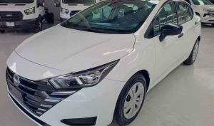 Nissan Versa 2023