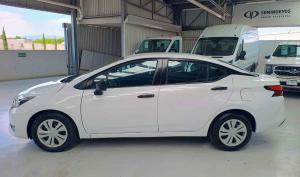 Nissan Versa 2023