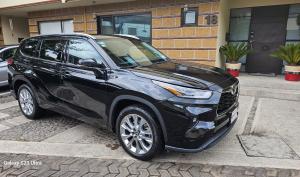 Toyota Highlander 2021
