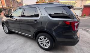 Ford EXPLORER XLT 2019