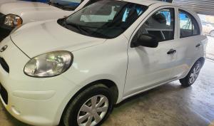 Nissan March 2016