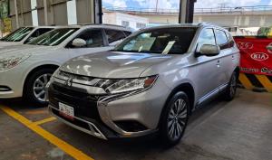 Mitsubishi Outlander 2019