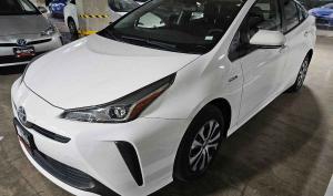 Toyota Prius 2021