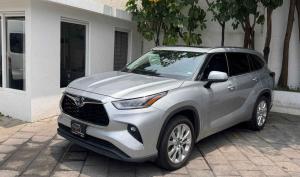 Toyota Highlander 2023
