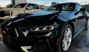 Ford Mustang 2024