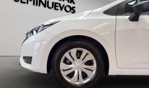 Nissan Versa 2024
