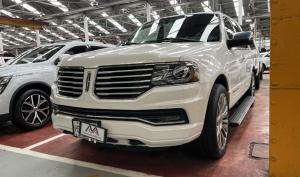 Lincoln Navigator 2015