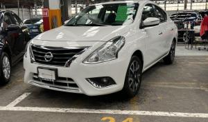 Nissan Versa 2016