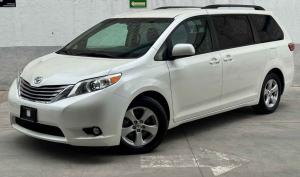 Toyota Sienna 2017