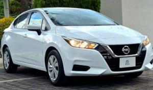 Nissan Versa 2021
