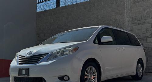 Toyota Sienna 2015 Mini van (MPV) en Pachuca, Hidalgo-Comprar usado en ...