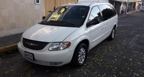 Chrysler Grand Voyager 2001 Mini van (MPV) en Coyoacán